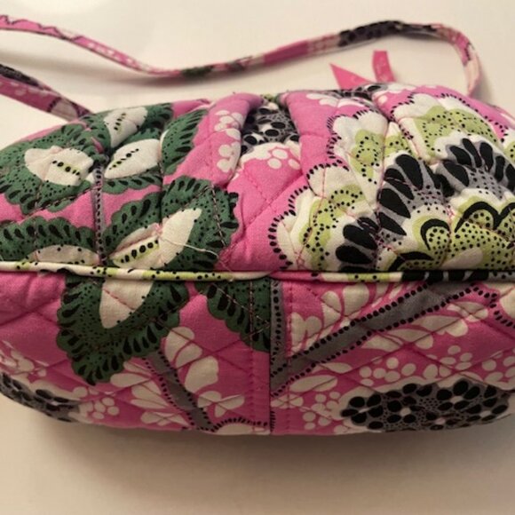 VERA BRADLEY PRISCILLA PINK LIZZY SMALL CROSSBODY PURSE ZIP CLOSE Preowned - Picture 3 of 4
